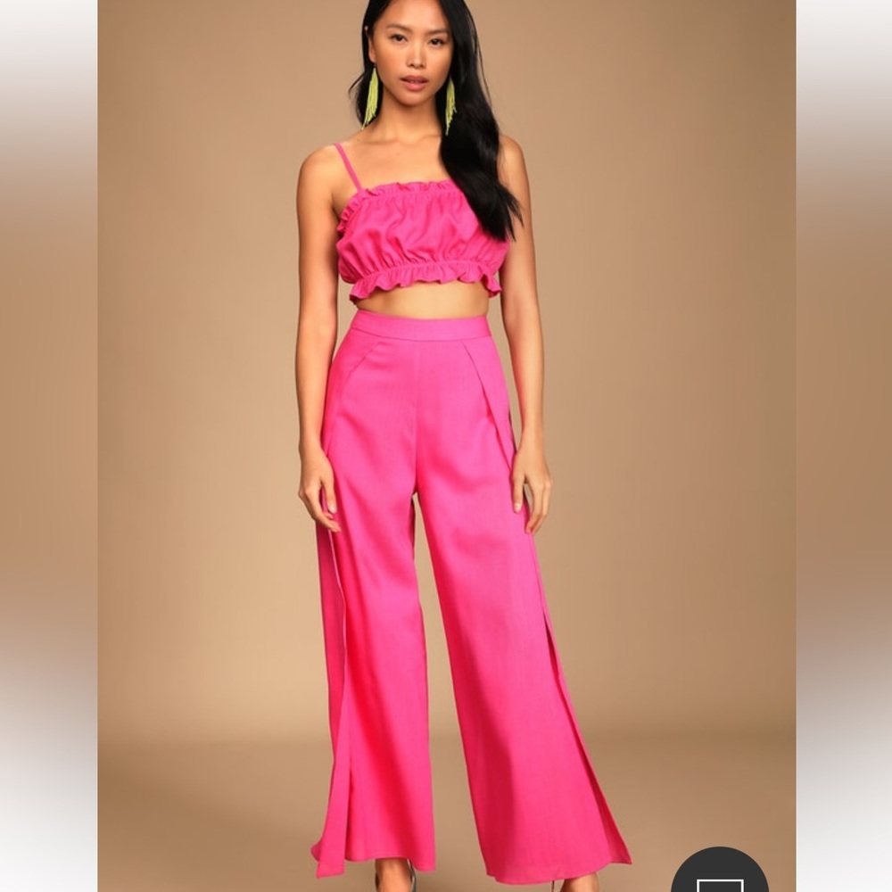 Lulu’s hot pink two piece set! Size medium